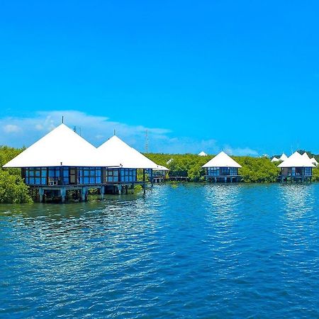 Beejay Bakau Resort Probolinggo Eksteriør billede